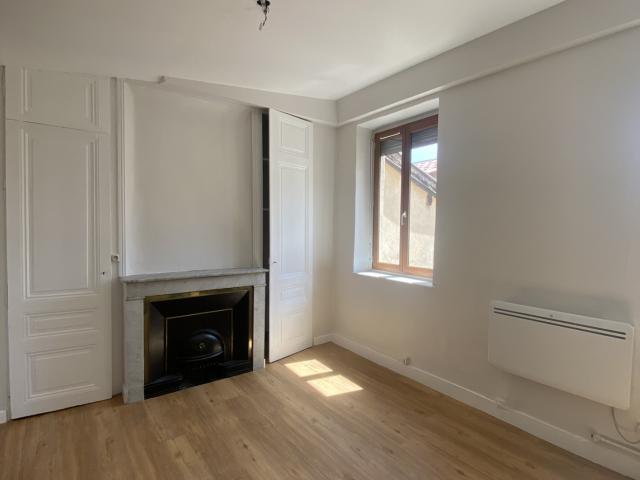Location Appartement 1 pièce 27m² LYON 4ème
