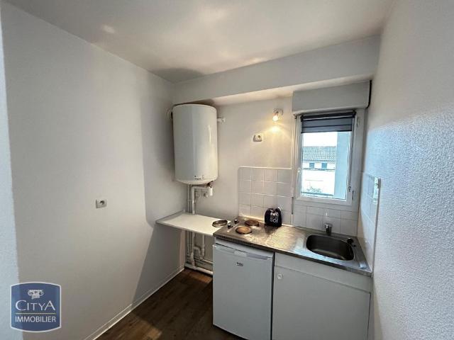 Location Appartement 1 pièce 27m² MONT DE MARSAN 40000