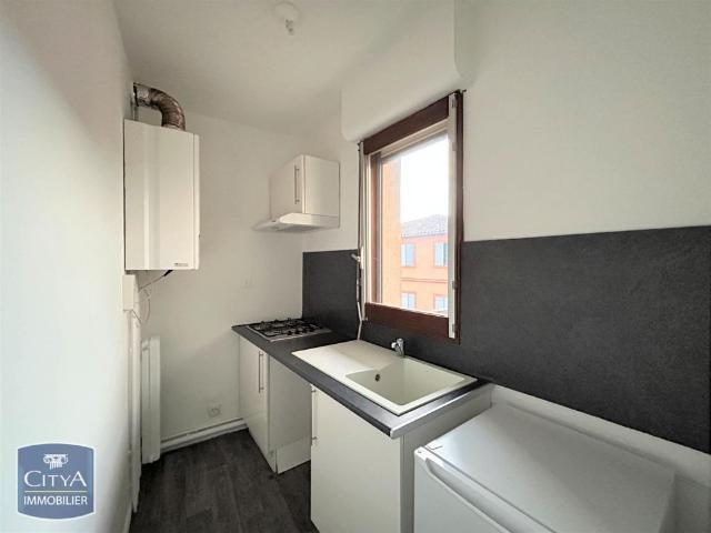 Location Appartement 1 pièce 27m² MONTAUBAN 82000