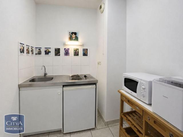 Location Appartement 1 pièce 27m² MONTFAVET 84140