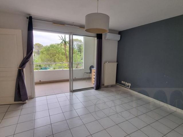 Location Appartement 1 pièce 27m² MONTPELLIER 34090
