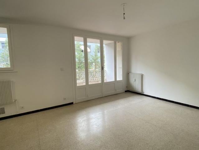 Location Appartement 1 pièce 27m² MONTPELLIER 34090