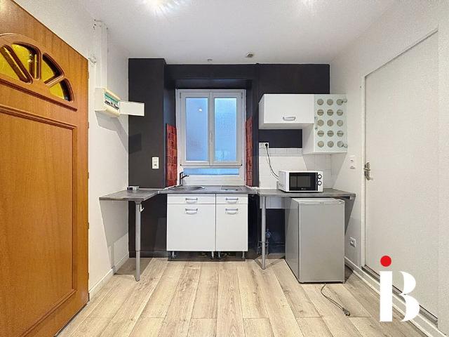 Location Appartement 1 pièce 27m² NANTES 44000