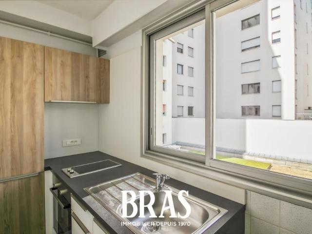 Location Appartement 1 pièce 27m² NANTES 44000