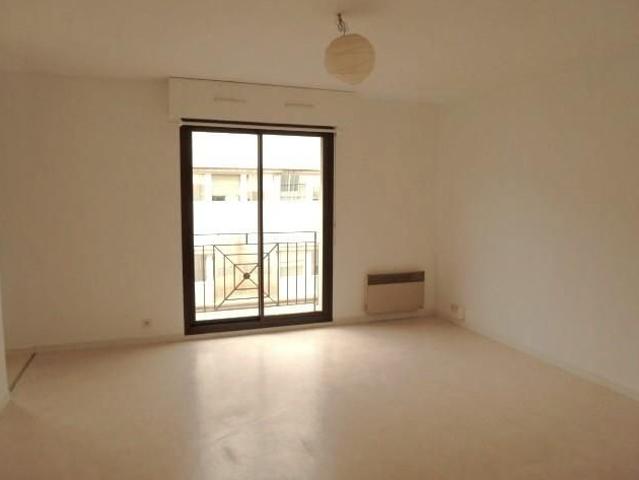 Location Appartement 1 pièce 27m² NANTES 44000