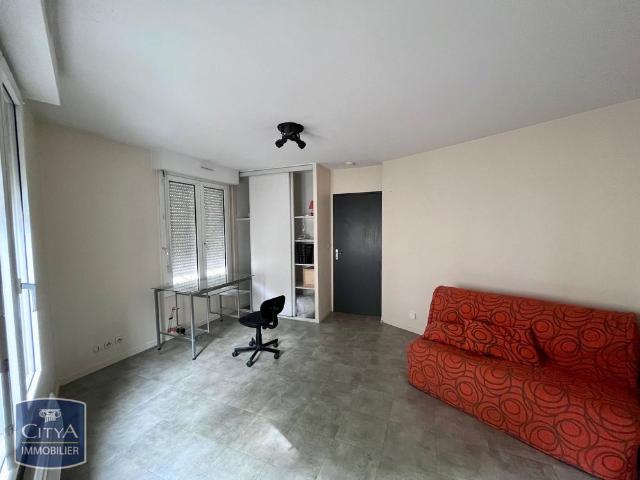 Location Appartement 1 pièce 27m² POITIERS 86000
