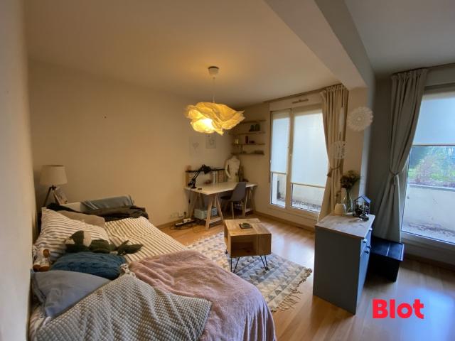Location Appartement 1 pièce 27m² RENNES 35000