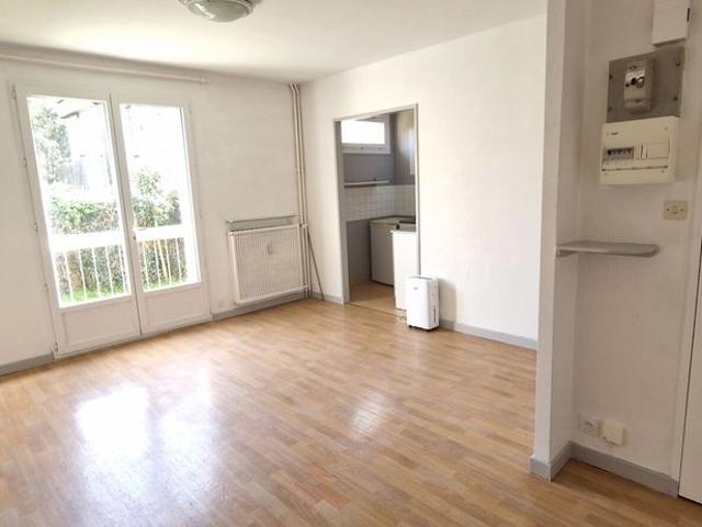 Location Appartement 1 pièce 27m² RENNES 35000