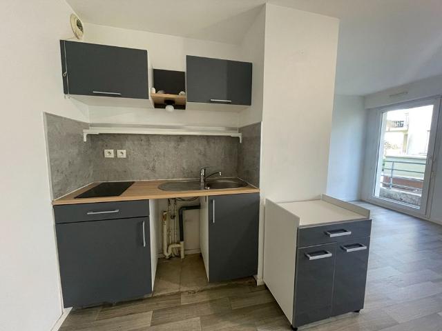 Location Appartement 1 pièce 27m² RENNES 35000