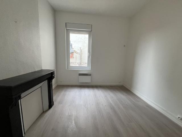Location Appartement 1 pièce 27m² REIMS 51100