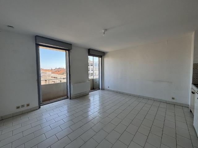 Location Appartement 1 pièce 27m² SETE 34200
