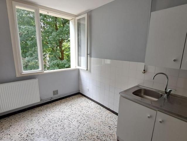 Location Appartement 1 pièce 27m² ST EGREVE 38120