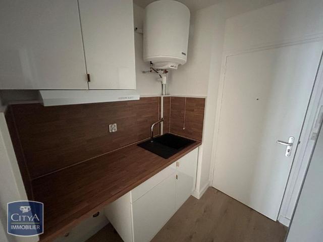 Location Appartement 1 pièce 27m² ST ETIENNE 42000
