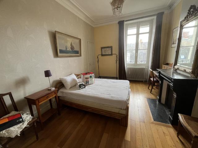 Location Appartement 1 pièce 287m² ANGERS 49100