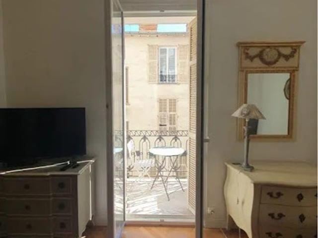 Location Appartement 1 pièce 28 m2 Nice