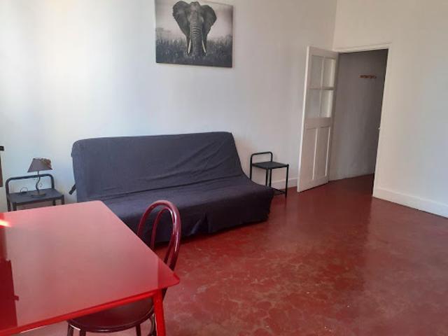 Location Appartement 1 pièce 28 m2 Aix en Provence