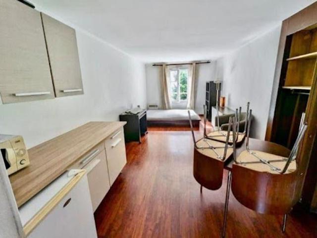 Location Appartement 1 pièce 28 m2 Grenoble