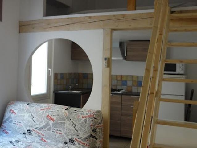 Location Appartement 1 pièce 28 m2 La Ciotat