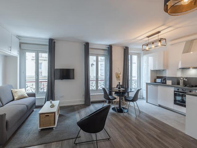 Location Appartement 1 pièce 28 m2 Paris 17ème