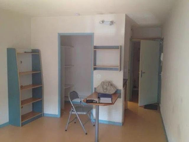Location Appartement 1 pièce 28 m2 Saint Etienne