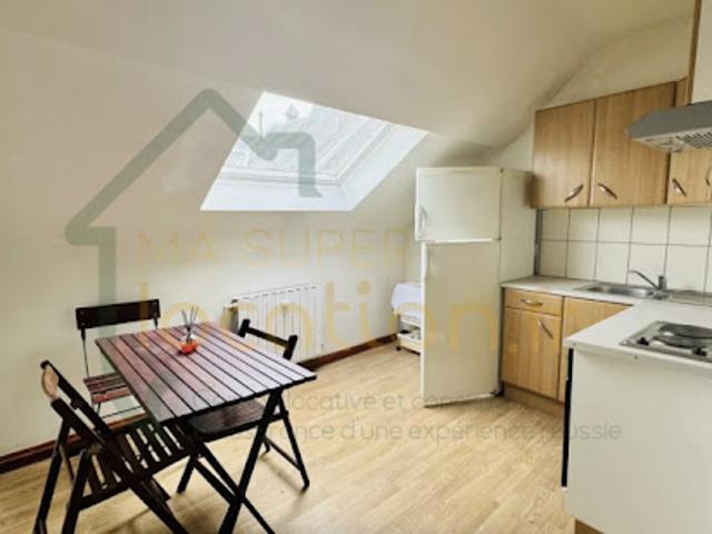 Location Appartement 1 pièce 28 m2 Saint Quentin