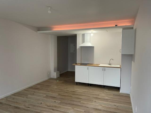 Location Appartement 1 pièce 28 m2 Troyes