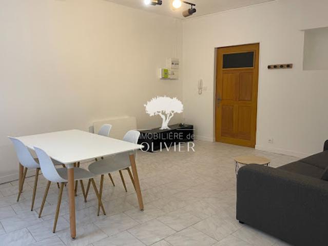 Location Appartement 1 pièce 28.28 m2 Apt