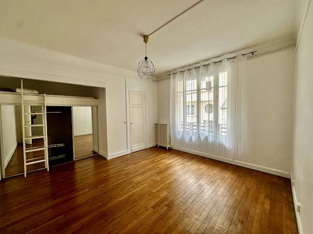 Location Appartement 1 pièce 28.35 m2 Paris 15ème