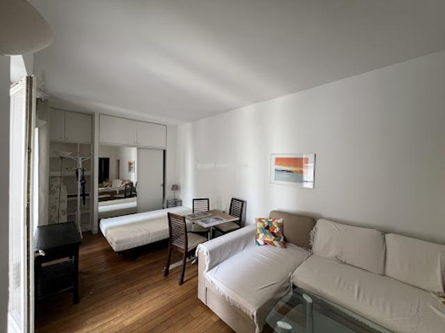 Location Appartement 1 pièce 28.47 m2 Paris 1er