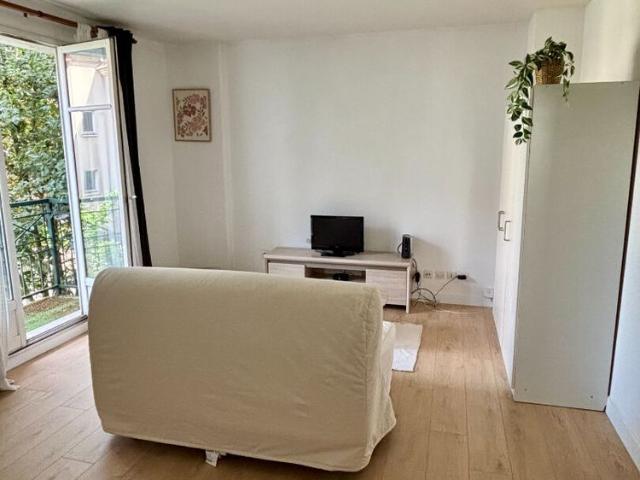 Location appartement 1 pièce, 28.51m², Thiais