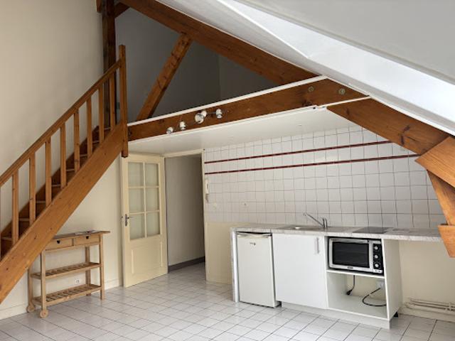 Location Appartement 1 pièce 28.62 m2 Versailles