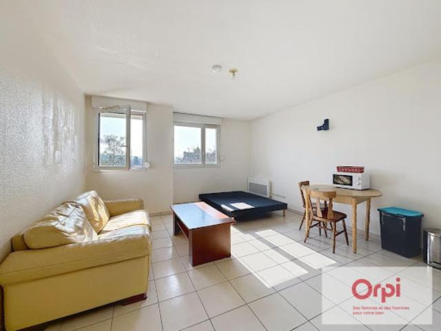 Location Appartement 1 pièce 28.73 m2 Montluçon