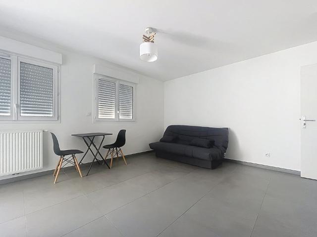 Location appartement 1 pièce, 28.95m², Ajaccio