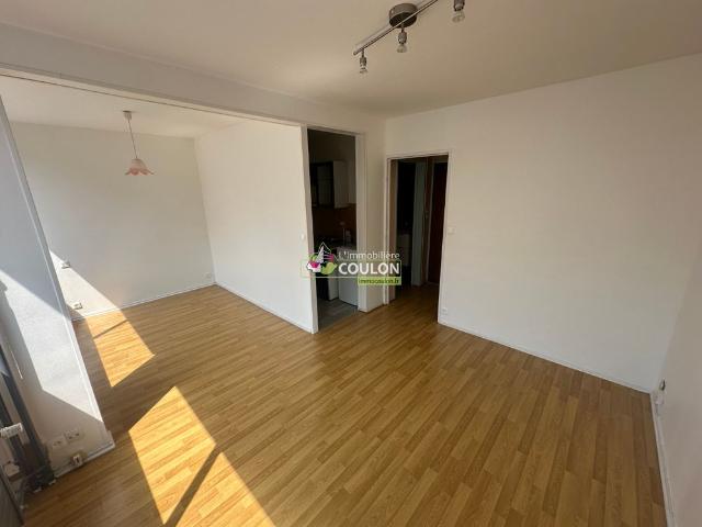 Location Appartement 1 pièce 28m²