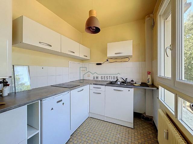 Location Appartement 1 pièce 28m²