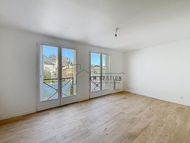 Location Appartement 1 pièce 28m²