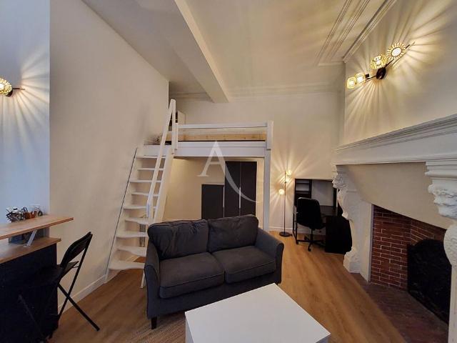 Location Appartement 1 pièce 28m²