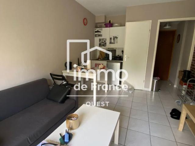 Location Appartement 1 pièce 28m²