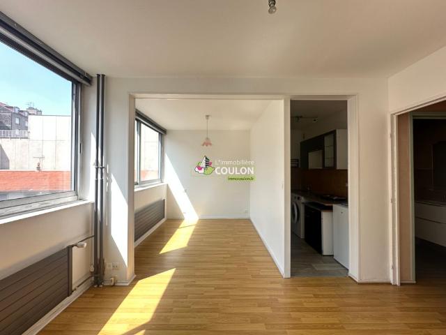 Location Appartement 1 pièce 28m²