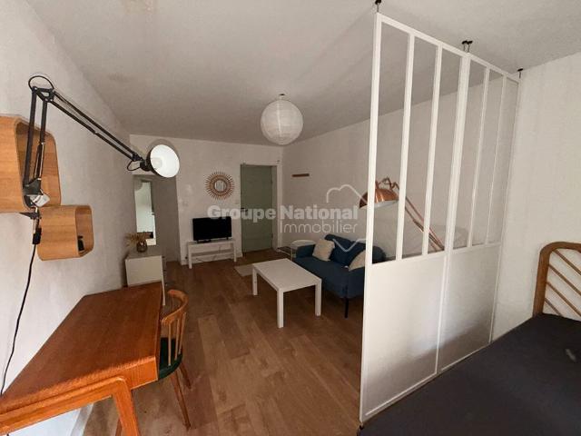 Location Appartement 1 pièce 28m²