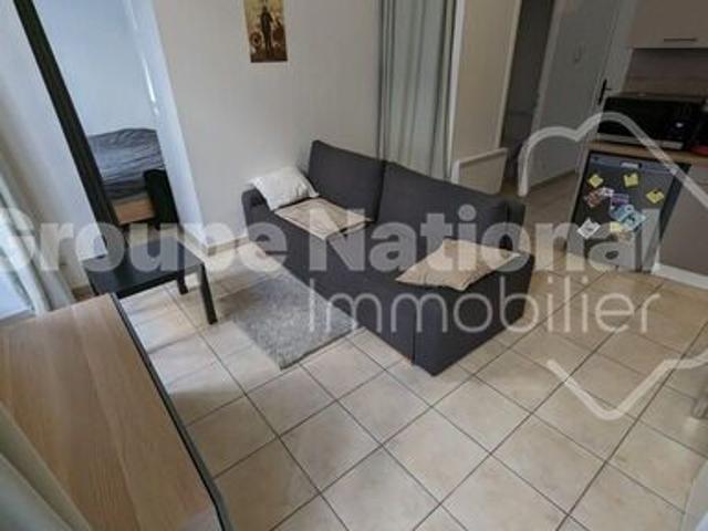 Location Appartement 1 pièce 28m²