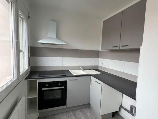 Location Appartement 1 pièce 28m²