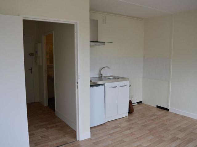 Location Appartement 1 pièce 28m²