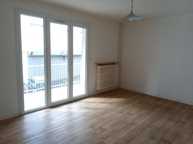 Location Appartement 1 pièce 28m²