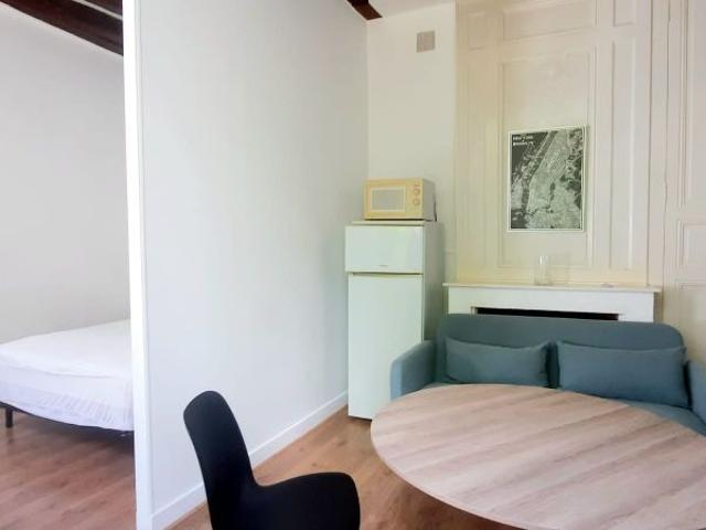 Location Appartement 1 pièce 28m² TOURS 37000
