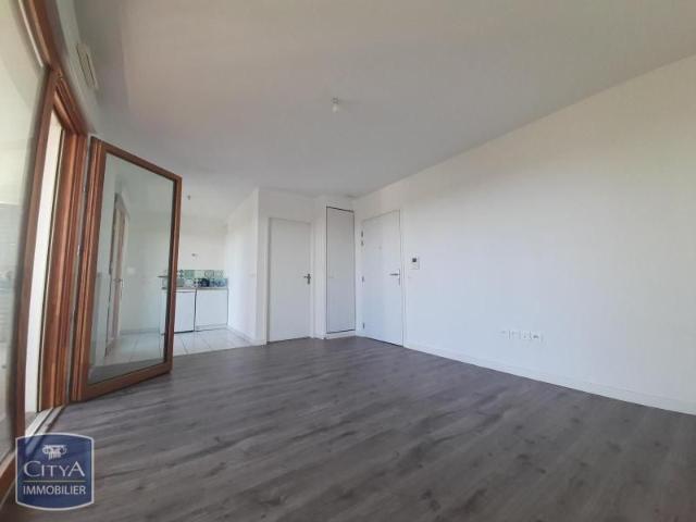 Location Appartement 1 pièce 28m² BRETIGNY SUR ORGE 91220