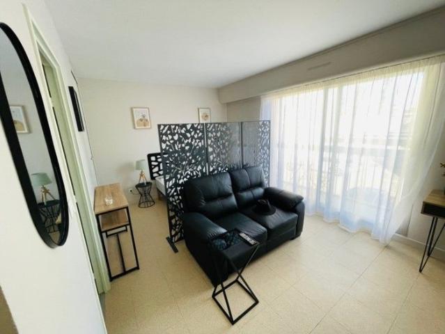 Location Appartement 1 pièce 28m² CHATELLERAULT 86100