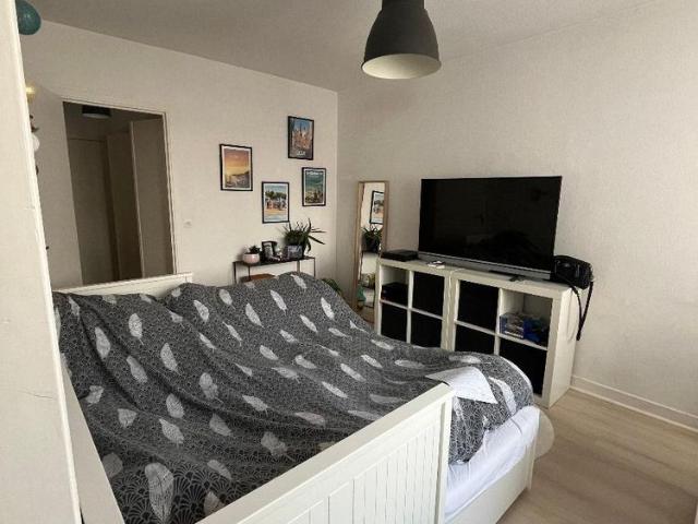 Location Appartement 1 pièce 28m² CLERMONT FERRAND 63000