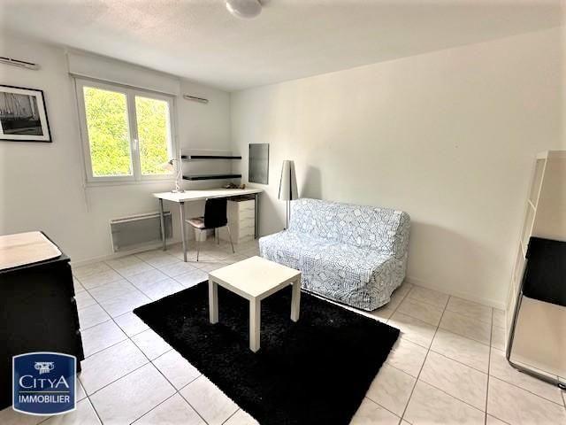 Location Appartement 1 pièce 28m² CLERMONT FERRAND 63000