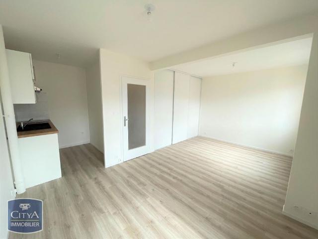 Location Appartement 1 pièce 28m² DIJON 21000